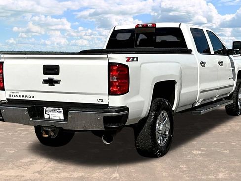 Used 2019 Chevrolet Silverado 3500 LTZ w/ Duramax Plus Package AWD/4WD image 8