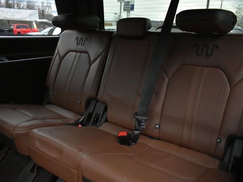 Certified 2022 Ford Expedition King Ranch image 18