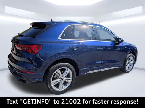 Used 2022 Audi Q3 2.0T Premium Plus w/ Premium Plus Package image 3