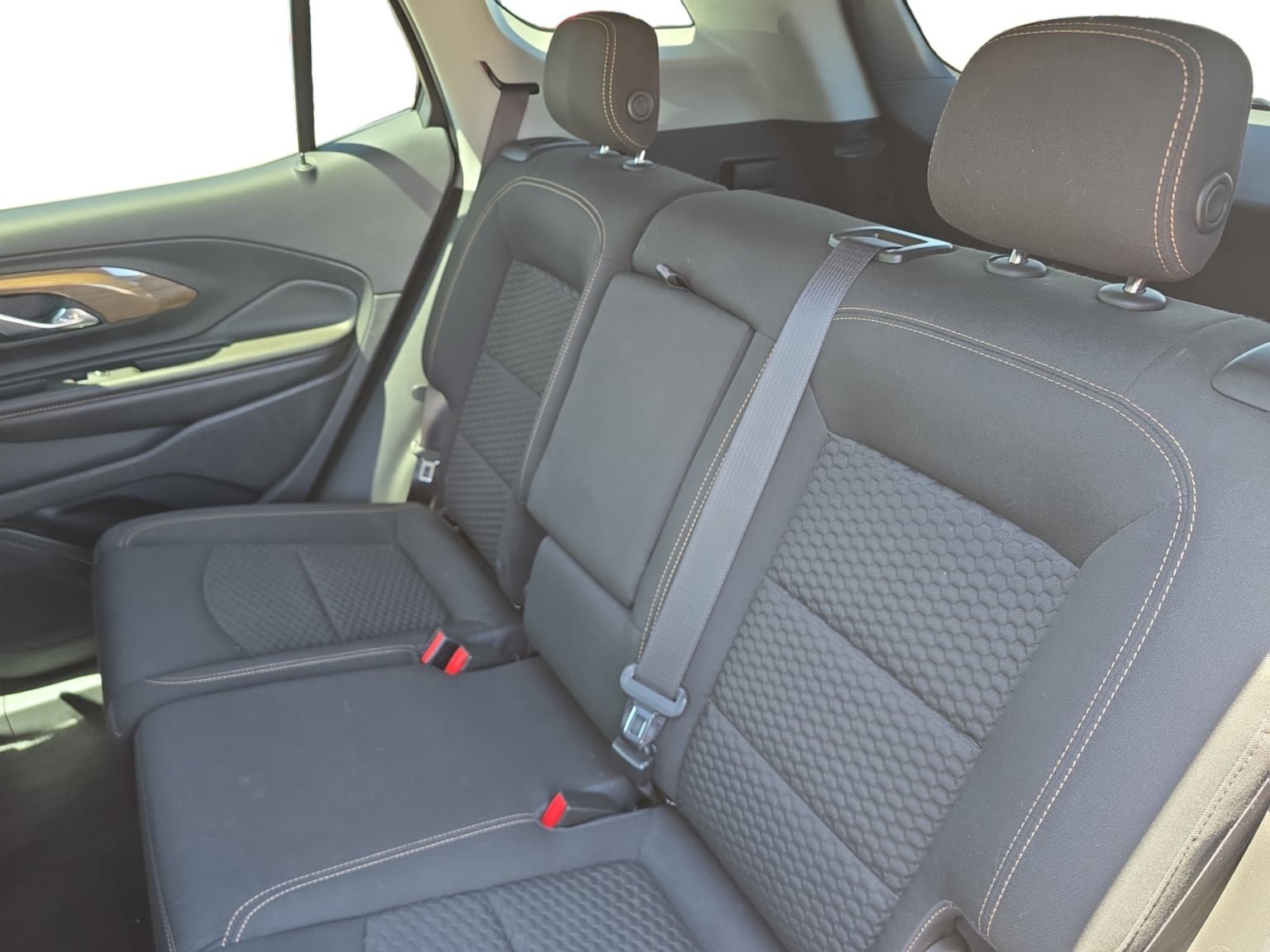 Used 2019 GMC Terrain SLE w/ Driver Convenience Package FWD image 16