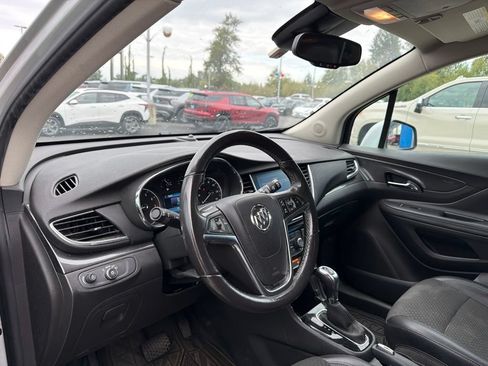 Used 2019 Buick Encore Preferred FWD image 9