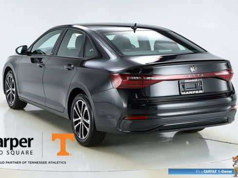 Used 2025 Volkswagen Jetta Sport FWD image 43