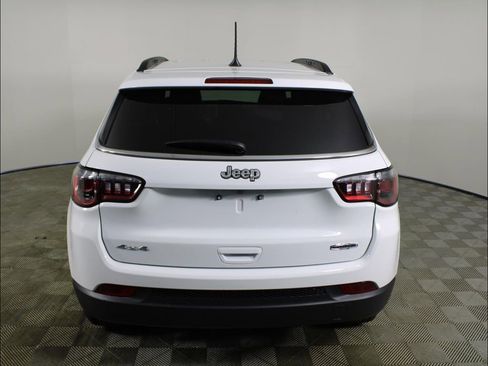 New 2025 Jeep Compass Latitude image 4