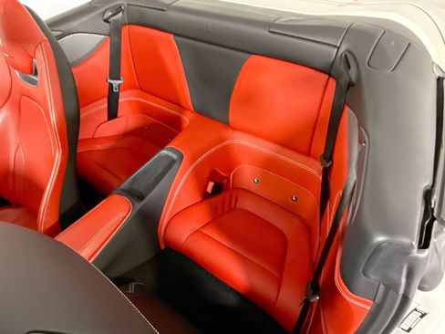 Certified 2020 Ferrari Portofino RWD image 13