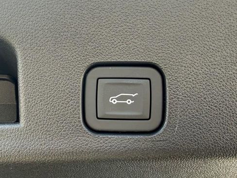 New 2026 GMC Acadia Elevation w/ Black Edition FWD image 33