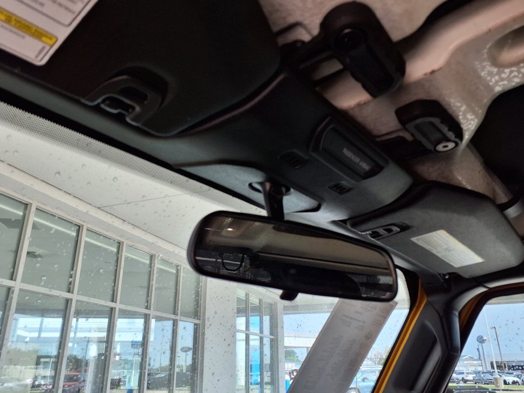 Used 2021 Jeep Wrangler Sport AWD/4WD image 31