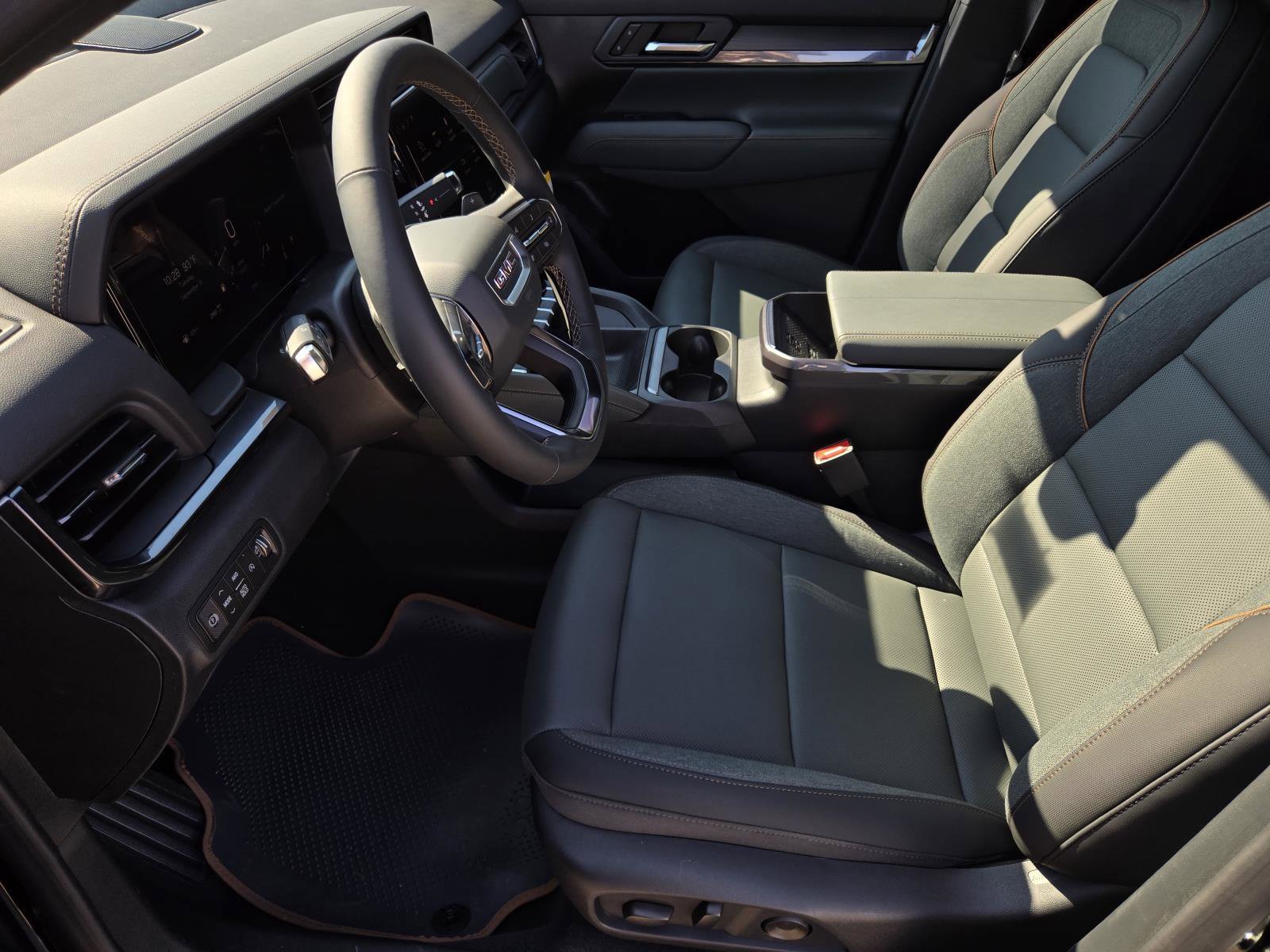 New 2027 GMC Terrain AT4 AWD/4WD image 8