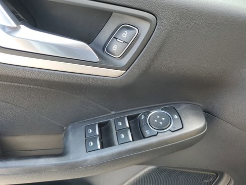 Used 2021 Ford Escape SEL image 29