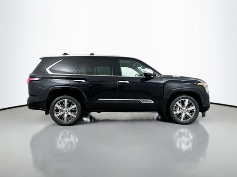 Certified 2023 Toyota Sequoia Capstone AWD/4WD image 8