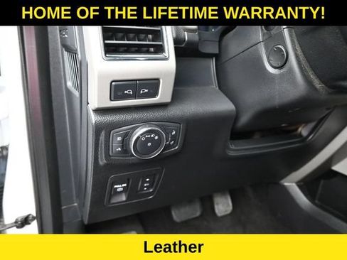 Used 2018 Ford F150 Lariat w/ Equipment Group 502A Luxury AWD/4WD image 16