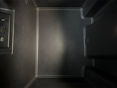 Used 2021 GMC Sierra 1500 Elevation w/ Preferred Package image 33