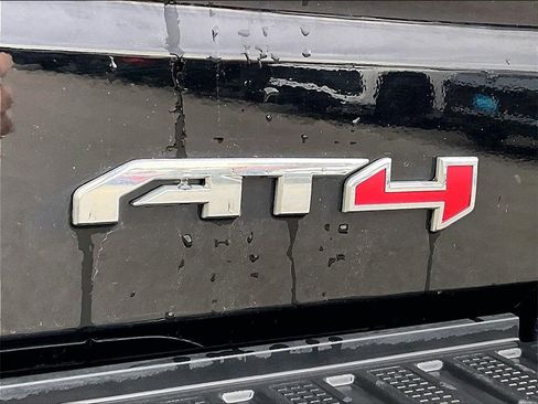 Used 2023 GMC Sierra 1500 AT4 w/ AT4 Premium Package image 28