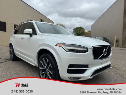Used 2017 Volvo XC90 T6 Momentum w/ Vision Package