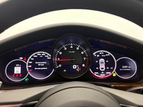 Certified 2023 Porsche Panamera 4 Platinum Edition AWD/4WD image 12