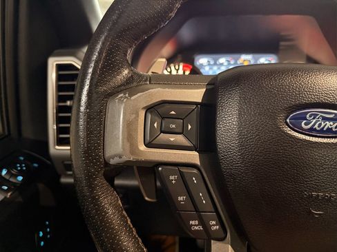 Used 2018 Ford F150 Raptor w/ Equipment Group 802A Luxury AWD/4WD image 20