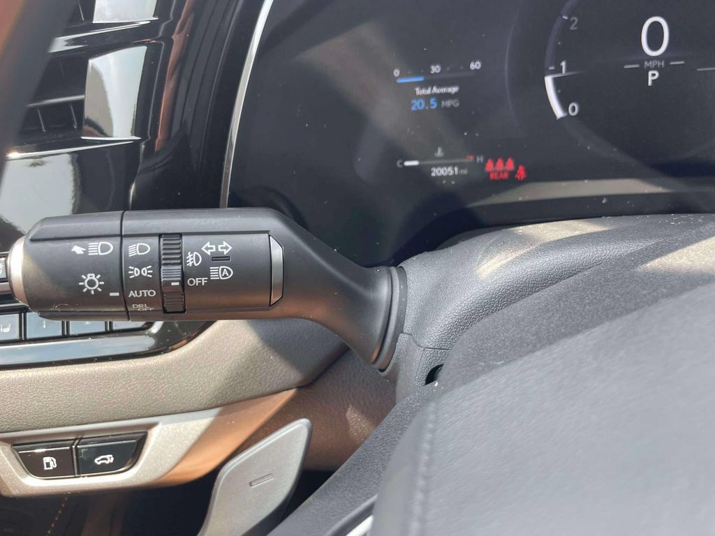 Used 2026 Lexus RX 350 Premium w/ Accessory Package (2T) AWD/4WD image 24