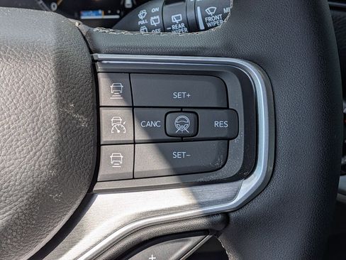 New 2026 Jeep Grand Wagoneer Limited AWD/4WD image 19