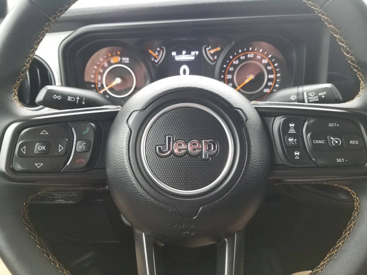 Used 2024 Jeep Wrangler Sport AWD/4WD image 26