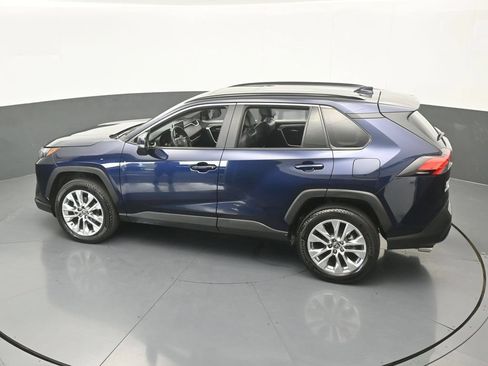 Used 2025 Toyota RAV4 XLE Premium FWD image 50