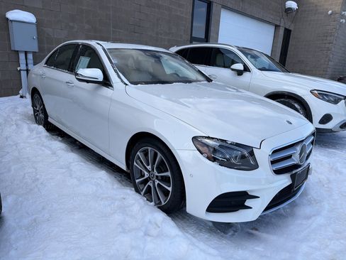 Used 2019 Mercedes-Benz E 450 4MATIC Sedan image 2