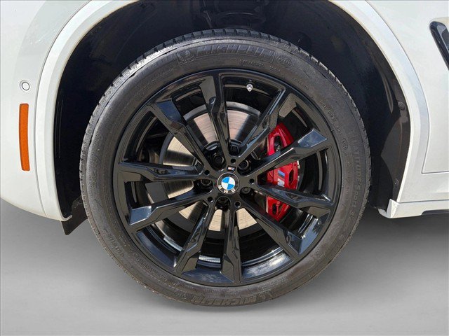 Certified 2025 BMW X4 xDrive30i w/ Premium Package AWD/4WD image 24