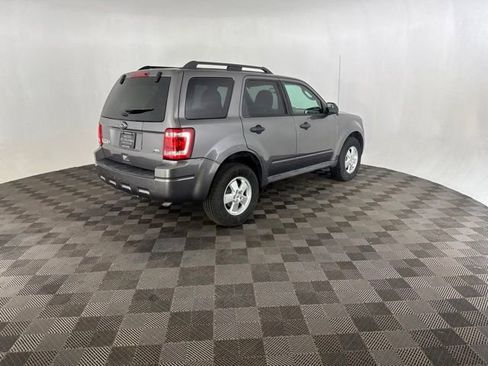Used 2012 Ford Escape XLT AWD/4WD image 5