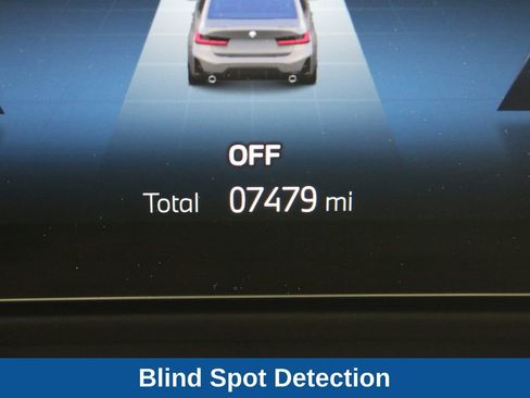 Used 2024 BMW 330e xDrive w/ M Sport Package image 5