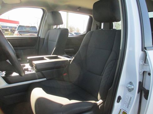 Used 2022 Toyota Tundra SR5 image 15