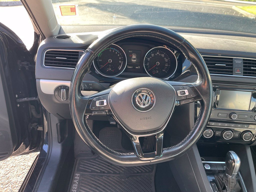 Used 2015 Volkswagen Jetta SEL Premium FWD image 6