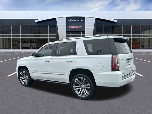 Used 2019 GMC Yukon Denali w/ Denali Ultimate Package image 3