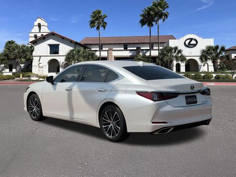 Used 2025 Lexus ES 350 w/ Premium Package FWD image 4
