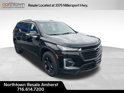 Used 2022 Chevrolet Traverse LT w/ Midnight/Sport Edition