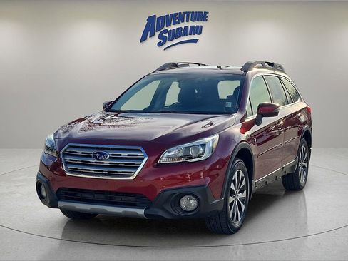 Used 2016 Subaru Outback 3.6R Limited image 2
