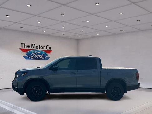 Used 2025 Honda Ridgeline Sport+ image 8