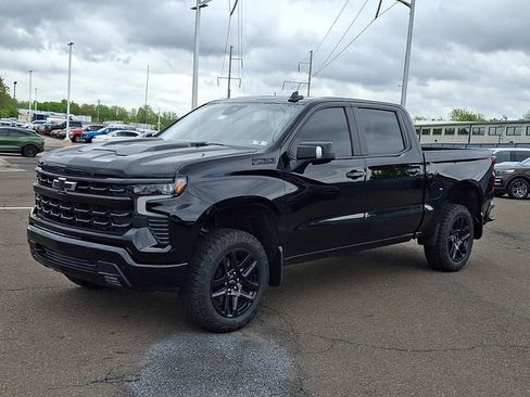 Used 2026 Chevrolet Silverado 1500 LT Trail Boss w/ LT Trail Boss Premium Package AWD/4WD image 3