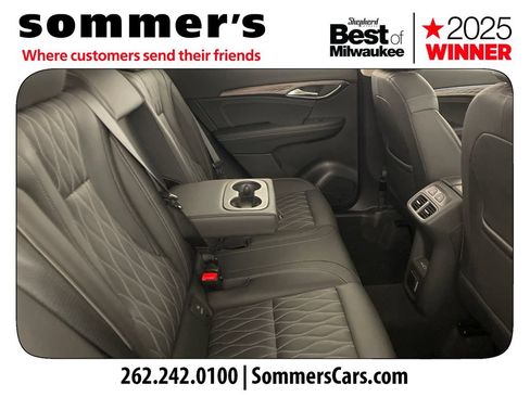 Used 2023 Buick Envision Avenir AWD/4WD image 27