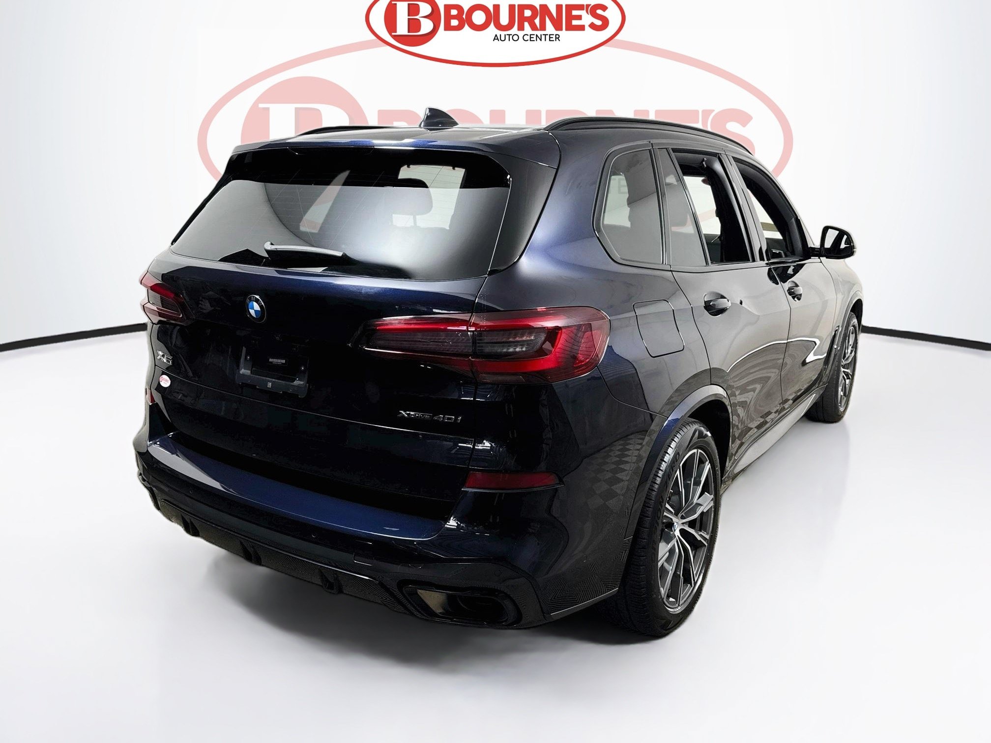 Used 2023 BMW X5 xDrive40i w/ Executive Package AWD/4WD image 11