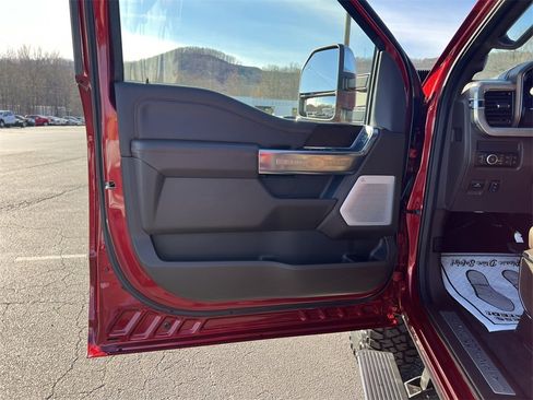 New 2026 Ford F250 King Ranch w/ Chrome Package image 17