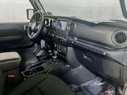 Used 2023 Jeep Wrangler Sport AWD/4WD image 27