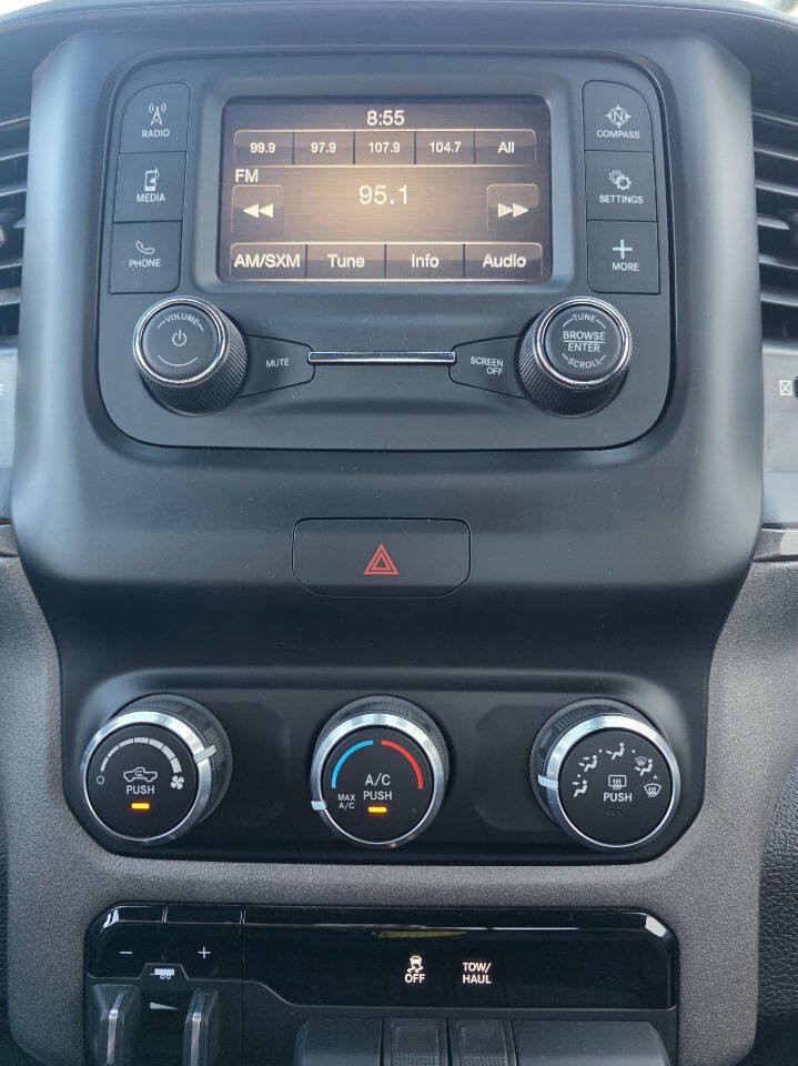 Used 2022 RAM 3500 Tradesman AWD/4WD image 19