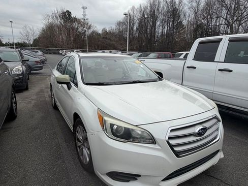Used 2016 Subaru Legacy 2.5i Premium w/ Moonroof Package image 3