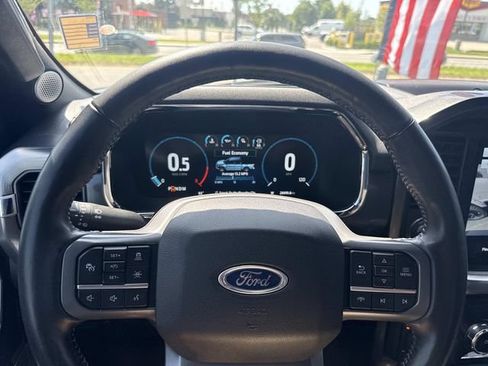 Used 2022 Ford F150 Lariat w/ Equipment Group 502A High AWD/4WD image 32