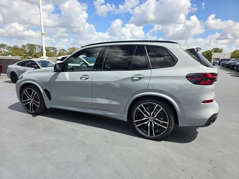 New 2026 BMW X5 M60i image 4