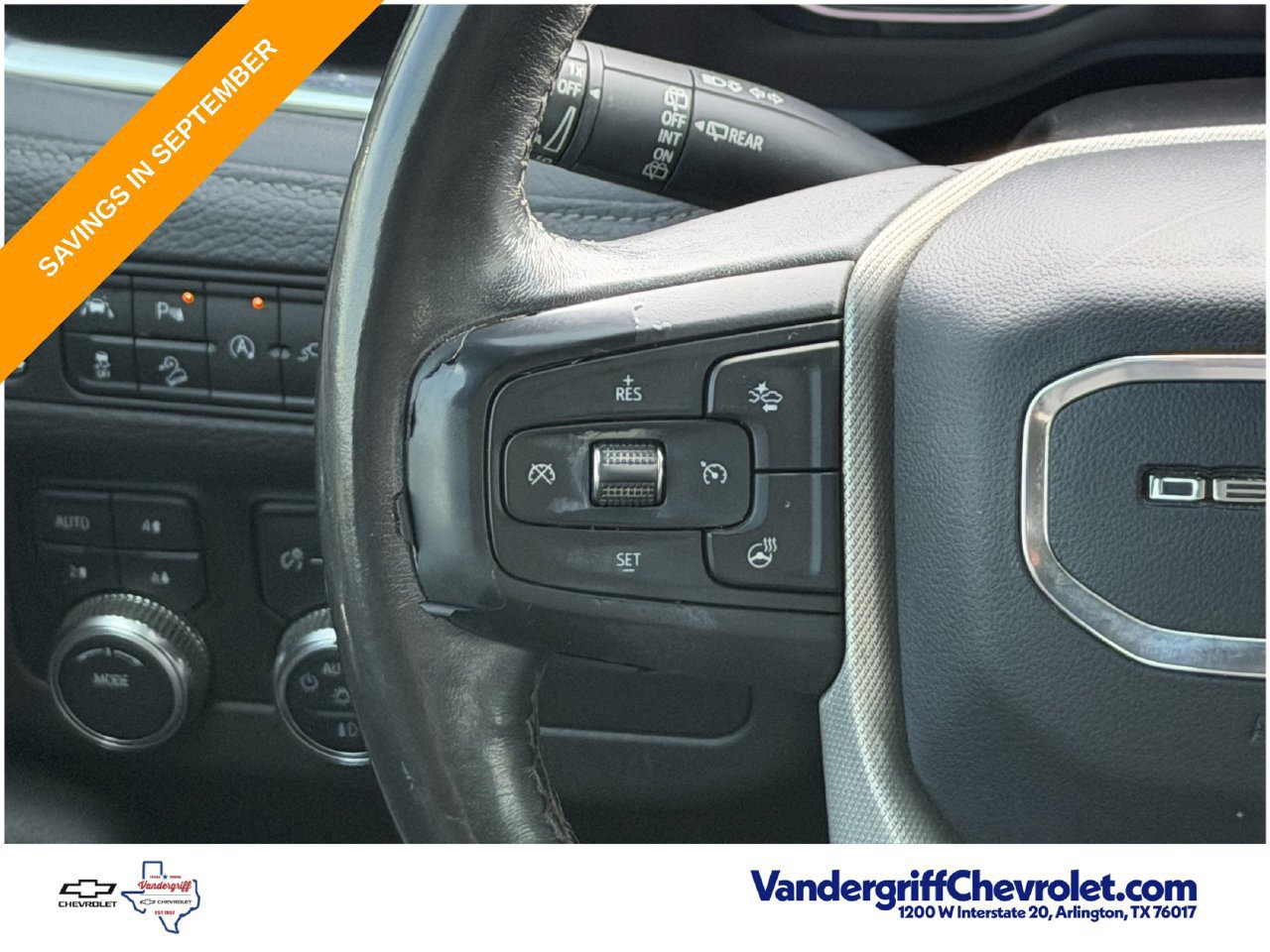 Used 2021 GMC Yukon Denali w/ Denali Premium Package AWD/4WD image 13