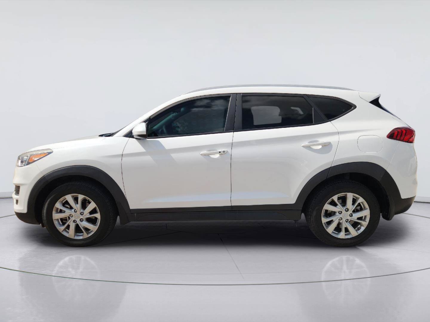 Used 2019 Hyundai Tucson Value w/ Cargo Package FWD image 4