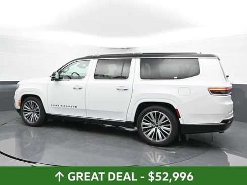 Used 2024 Jeep Grand Wagoneer L Series III AWD/4WD image 11