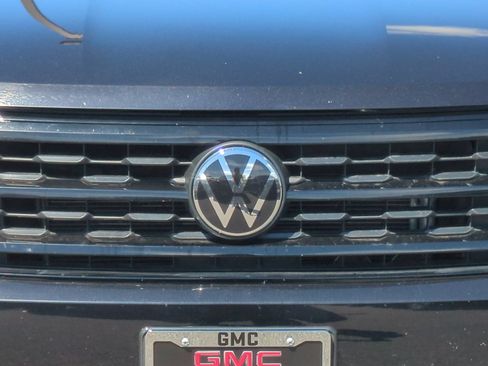 Used 2023 Volkswagen Atlas SEL R-Line AWD/4WD image 47