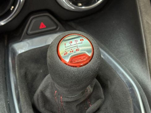 Used 2017 Chevrolet Camaro ZL1 image 39