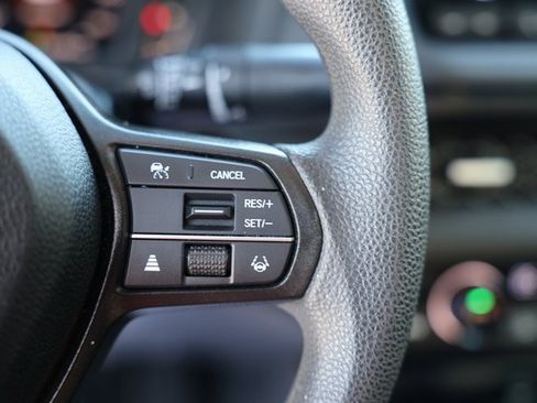 Used 2023 Honda Accord EX image 17