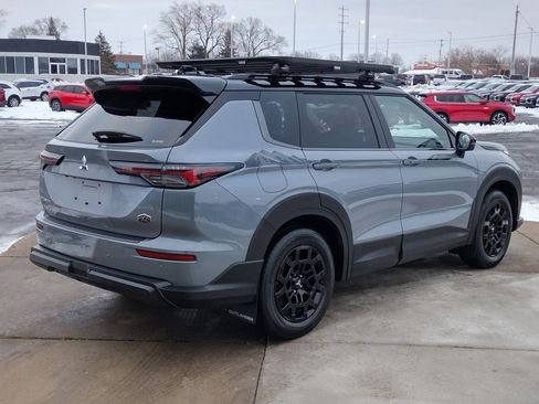 New 2026 Mitsubishi Outlander Trail Edition image 17